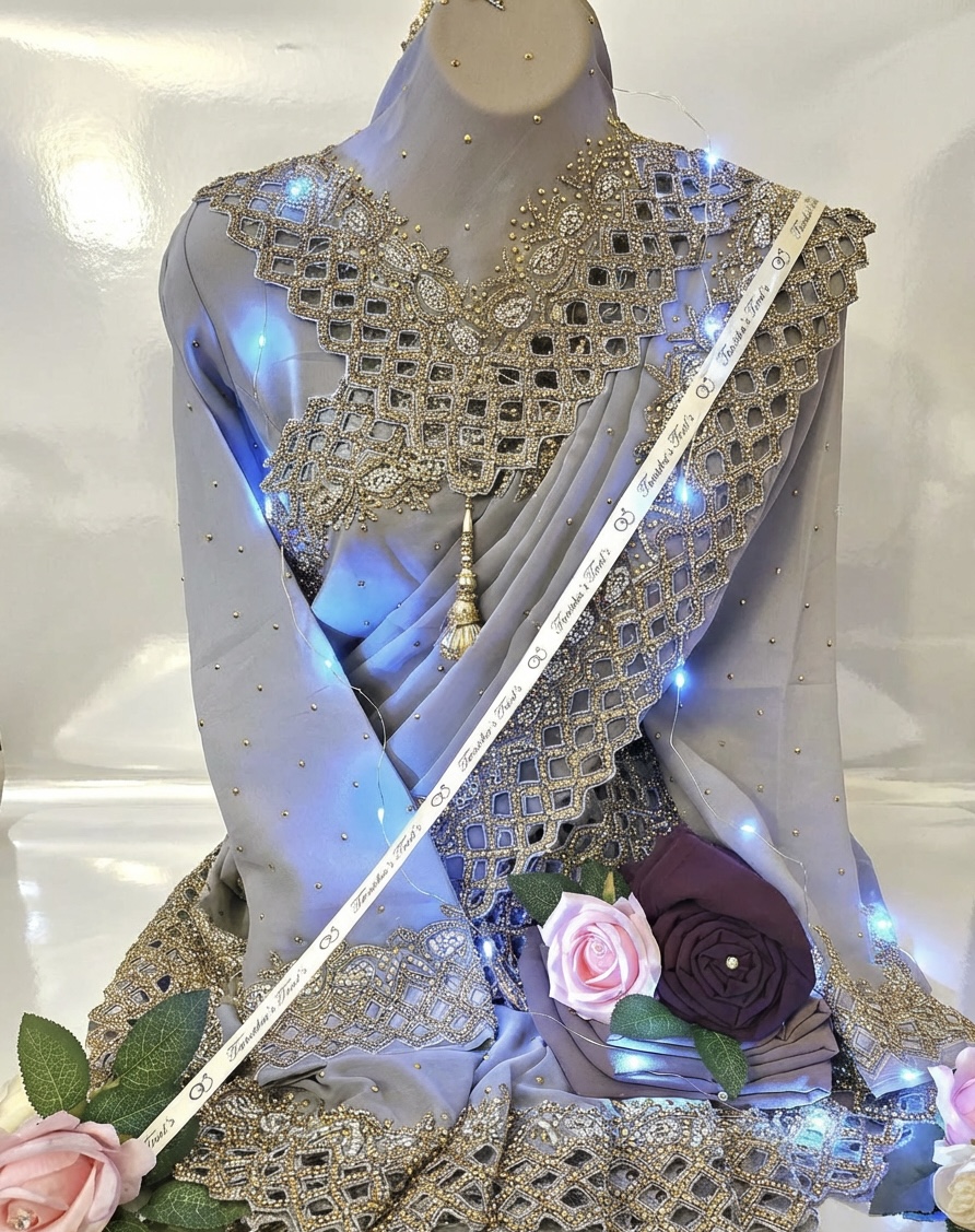 saree taal decor
